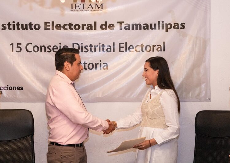 Recibe Katalyna Méndez constancia de mayoría como diputada local electa