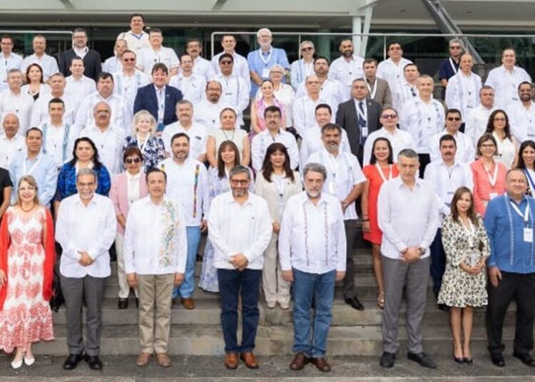 Rector de la UAT, Dámaso Anaya, participa en reunión de la ANUIES