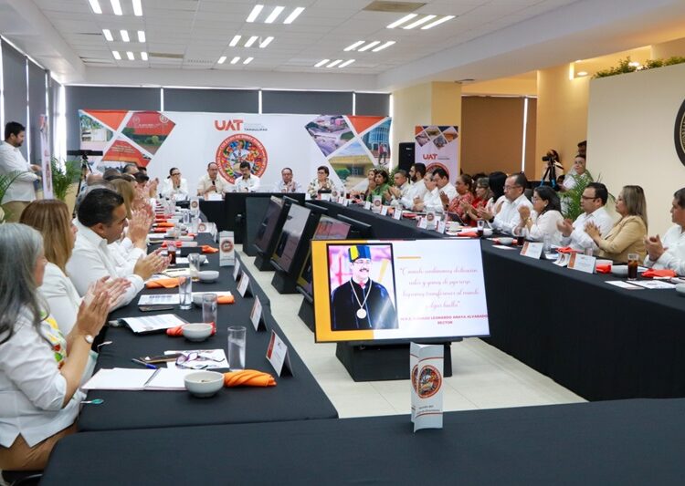 Rector de la UAT preside en la UAM Mante la reunión del Colegio de Directores
