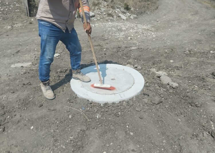 Repone COMAPA Altamira brocales y tapas en distintas colonias