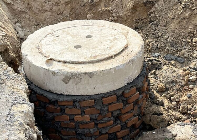 Repone COMAPA Altamira brocales y tapas en distintas colonias