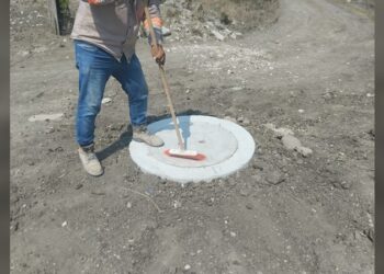 Repone COMAPA Altamira brocales y tapas en distintas colonias