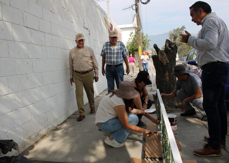 Participa ITAVU en jornada de limpieza urbana