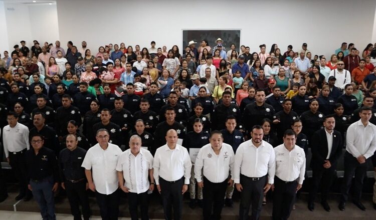 Entrega USJT nueva generación de 60 elementos de Guardia Estatal y Policía de Investigación