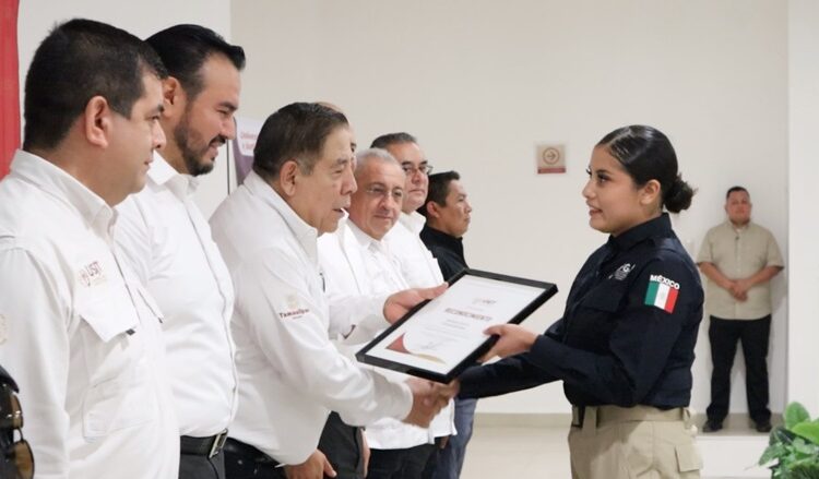 Entrega USJT nueva generación de 60 elementos de Guardia Estatal y Policía de Investigación