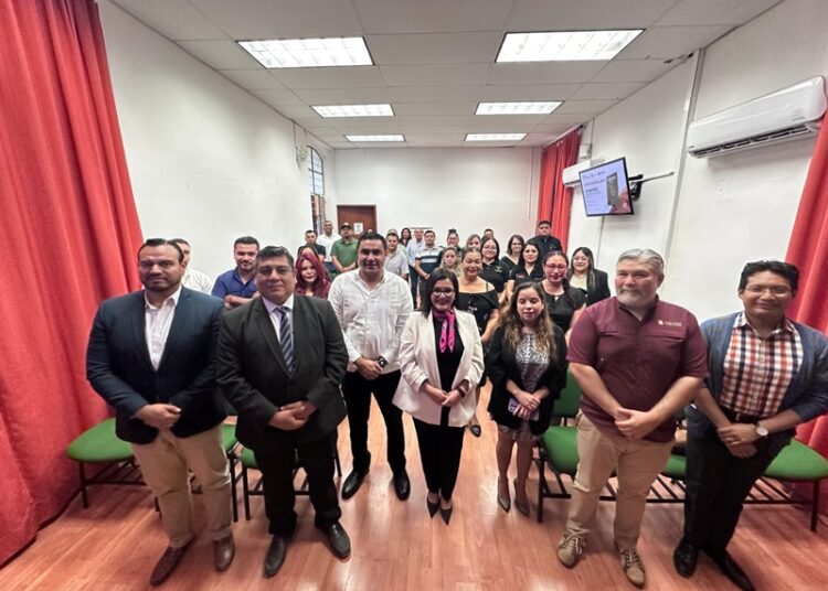 Destaca investigadora el humanismo y el respeto a los derechos humanos del gobierno de AVA