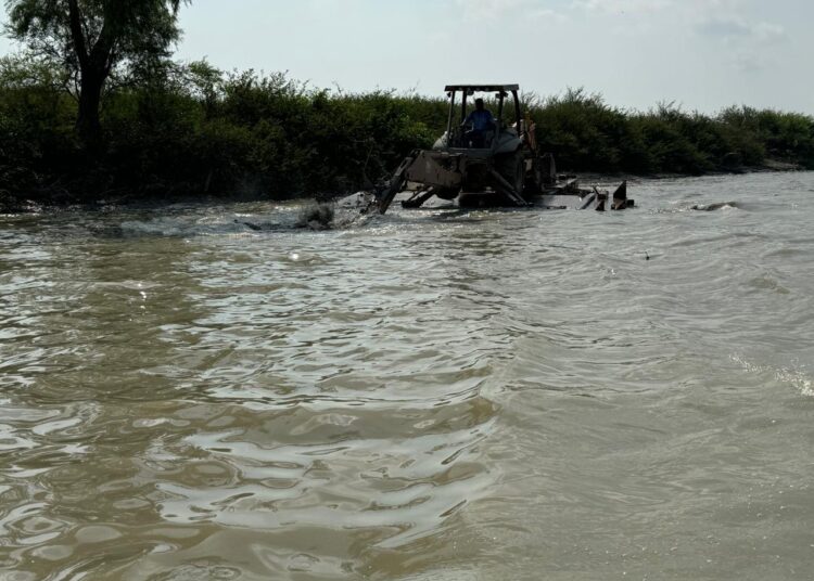 Supervisa AVA trabajos de dragado en el sistema lagunario del sur de Tamaulipas