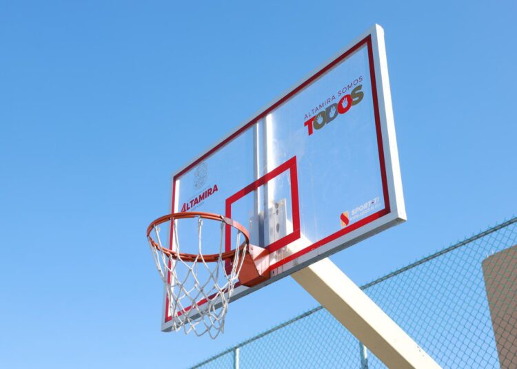 Parques públicos de Altamira, escenarios de integración familiar: AMM