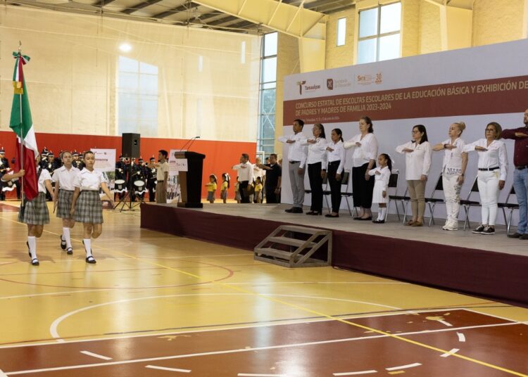 Realiza SET concurso y exhibición de escoltas