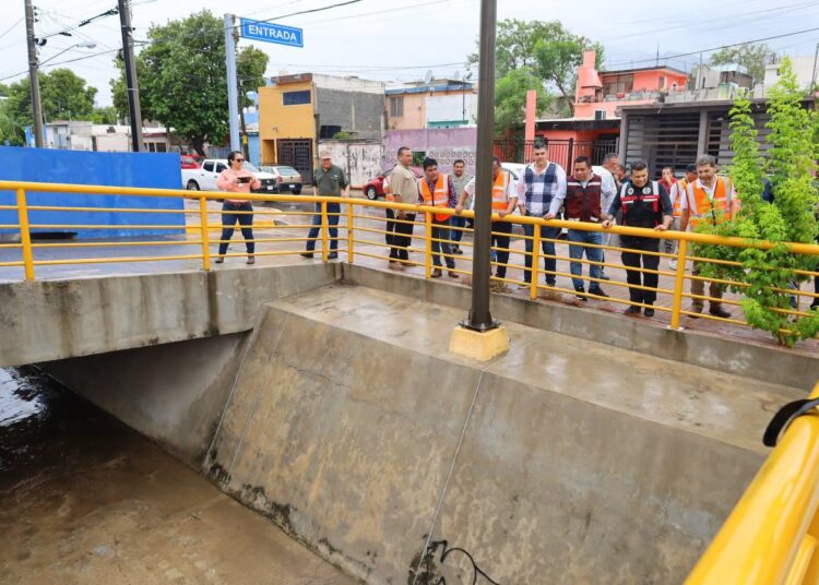 Alcalde Gattás supervisa drenes del norponiente de Victoria