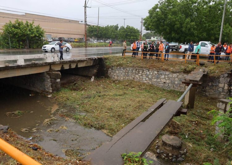 Alcalde Gattás supervisa drenes del norponiente de Victoria