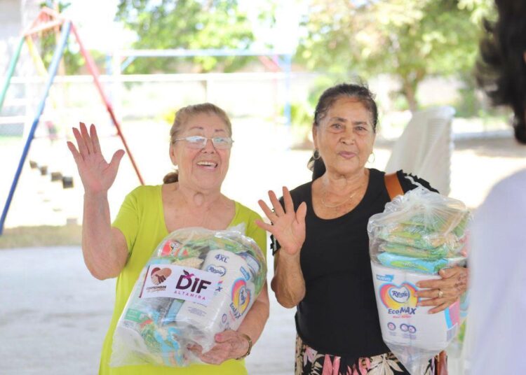 DIF Altamira reinicia apoyos alimenticios para adultos mayores