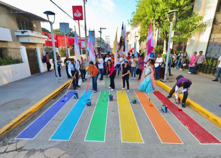 Conmemora DIF Altamira Día del Orgullo LGBTIQ+