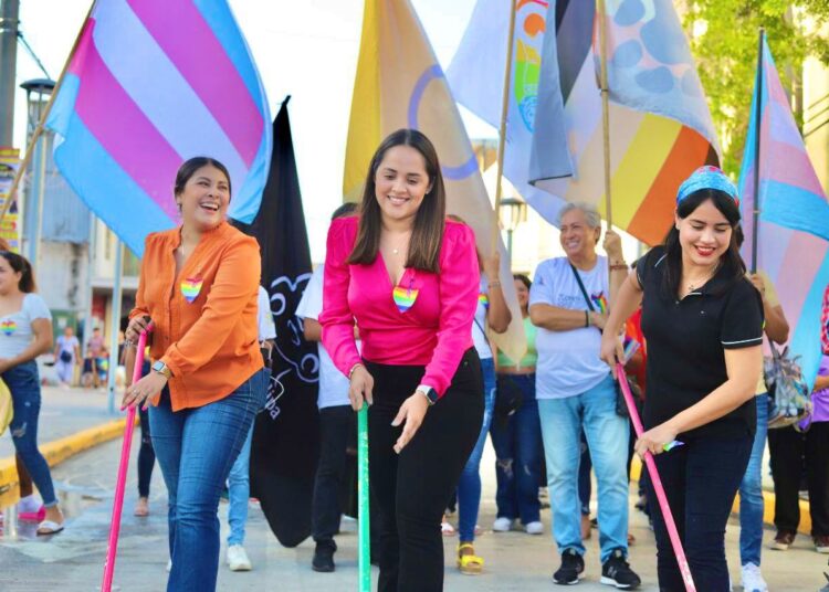 Conmemora DIF Altamira Día del Orgullo LGBTIQ+