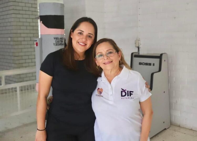 DIF Altamira entregó artículos de higiene personal a varones del CEDES