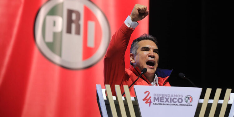“Alito” Moreno amenaza con expulsión masiva del PRI.