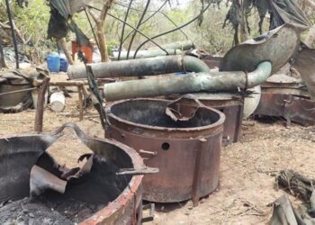 Armada de México y FGR desmantelan laboratorio clandestino en Sinaloa