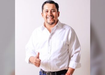 “Con toda mi convicción y lealtad quiero servir a mi partido”: Arturo