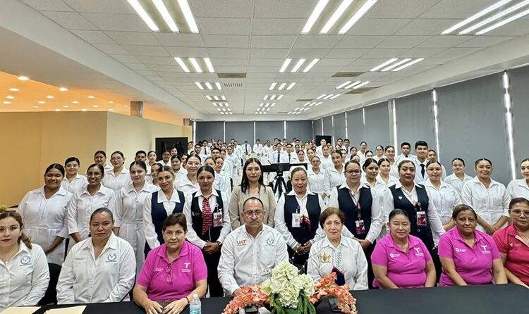 Asignan plazas de servicio social en enfermería en la UAM Mante