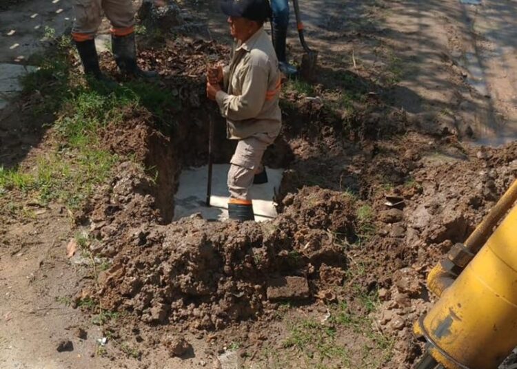 COMAPA Altamira repara fugas de agua potable en Zona Miramar