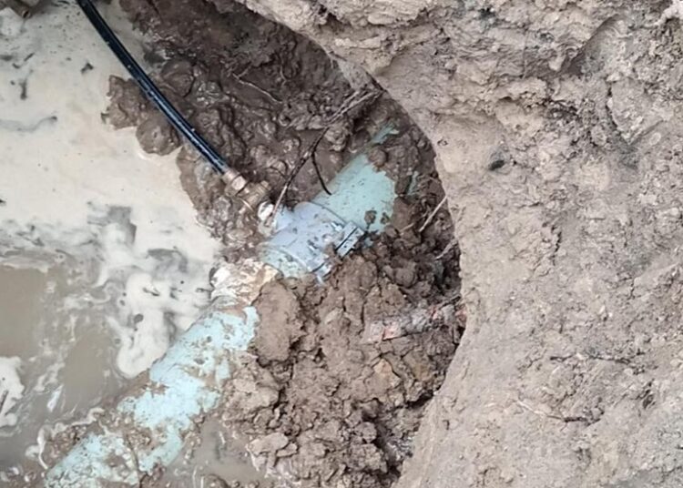 COMAPA Altamira repara fugas de agua potable en Zona Miramar