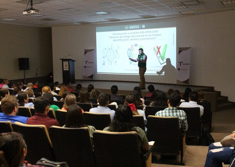 Capacita Secretaría del Trabajo a personas trabajadoras de empresas privadas en Ciudad Victoria