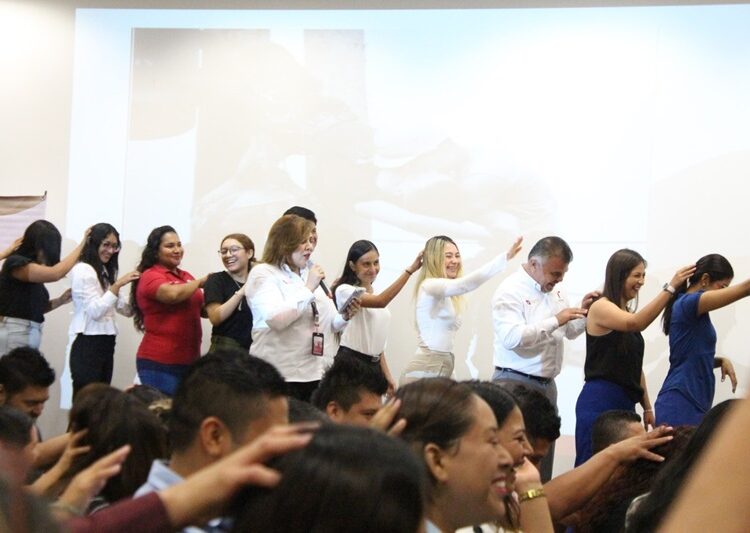 Capacita Secretaría del Trabajo a personas trabajadoras de empresas privadas en Ciudad Victoria