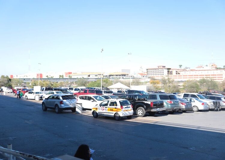 Connacionales de EEUU confían en NLD para cruzar hacia México