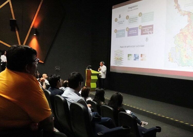 Contribuyen ciudadanos al desarrollo de Tamaulipas