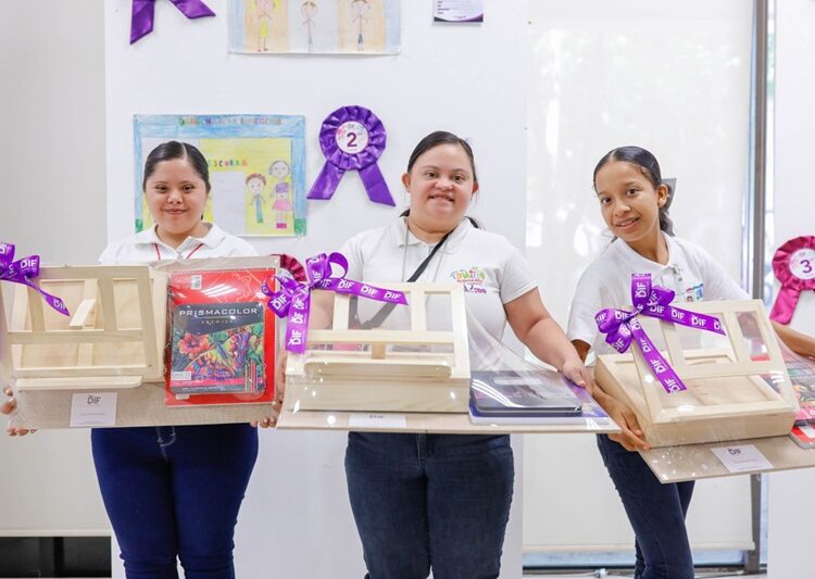 Premia DIF Tamaulipas a ganadores de concursos de dibujo y cartel sobre derechos y trabajo infantil