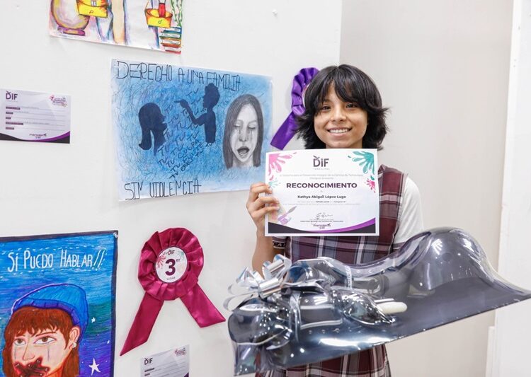 Premia DIF Tamaulipas a ganadores de concursos de dibujo y cartel sobre derechos y trabajo infantil