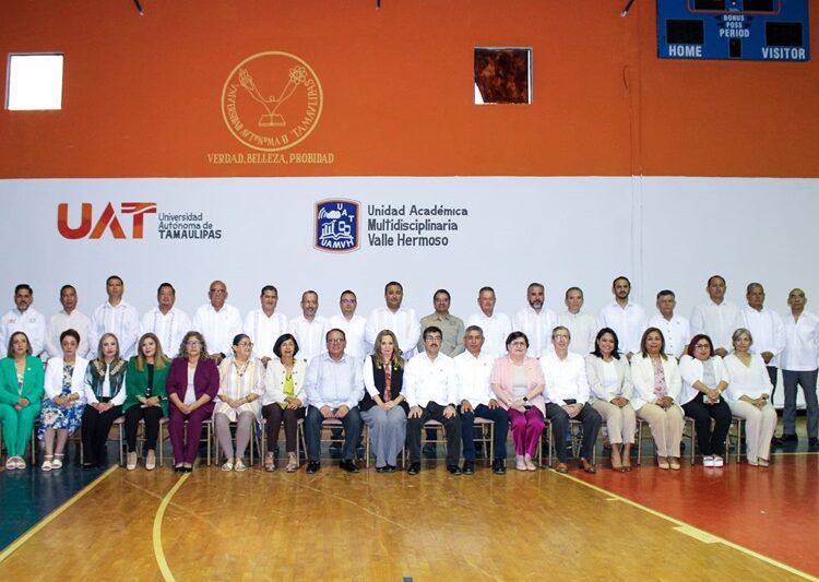 Destaca Dámaso Anaya apoyo de directivos para la transformación de la UAT