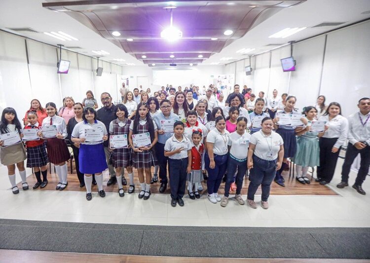 Destacan estudiantes de NLD en convocatoria de cartel y dibujo del DIF Tamaulipas