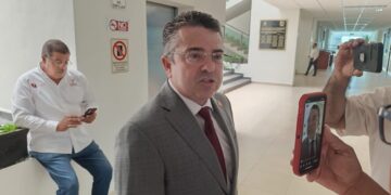 Justifica diputado peleas en el Congreso del Estado