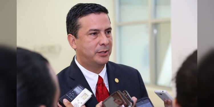 “Priistas no dieron ‘cheque en blanco’  a Alito”: Ramiro Ramos