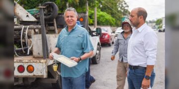 Encabeza Chucho Nader nueva jornada de limpieza en el arenal