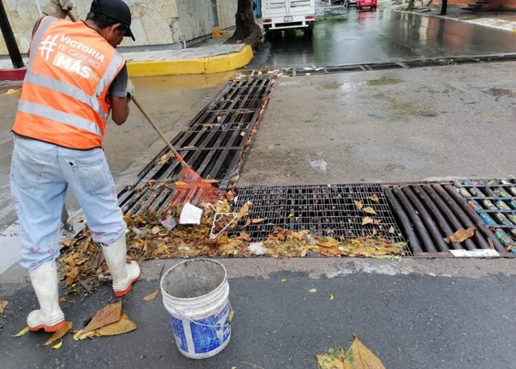 Gobierno de Victoria libera vialidades y mitiga riesgos a la población