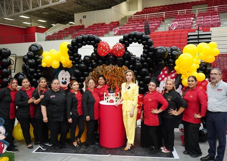 Gradúa DIF NLD a 245 alumnos de talleres de desarrollo personal y profesional