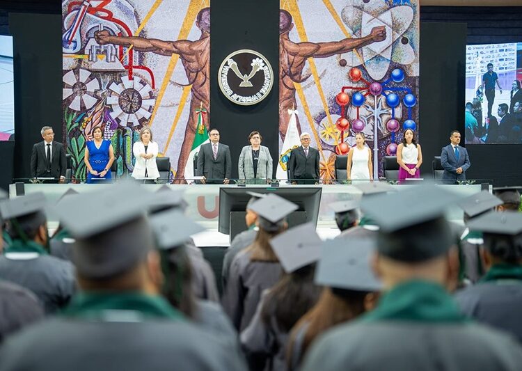 Gradúa la UAT a la generación 2024 de la Facultad de Ingeniería y Ciencias