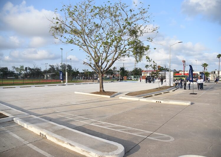 Inaugura Chucho Nader amplio y moderno estacionamiento en Acceso Sur de la Ciudad Deportiva