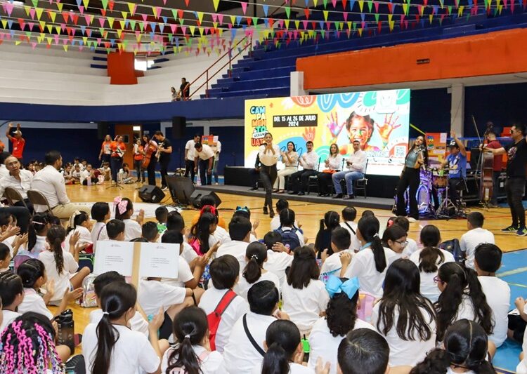 Inaugura la UAT campamentos de verano