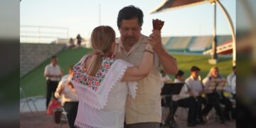 Invita Dirección de Turismo a disfrutar viernes de “Danzón y Fiesta”