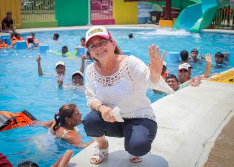 Invita Sistema DIF a disfrutar del Parque Acuático Altamira en esta temporada vacacional