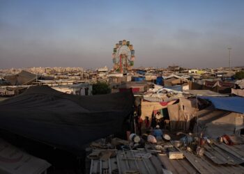 Israel ordena evacuación total en Gaza forzando a miles a desplazarse