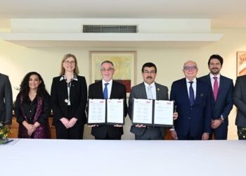 La UAT y Woodside Petróleo México celebran convenio de colaboración académica y científica