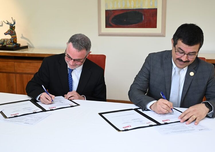 La UAT y Woodside Petróleo México celebran convenio de colaboración académica y científica