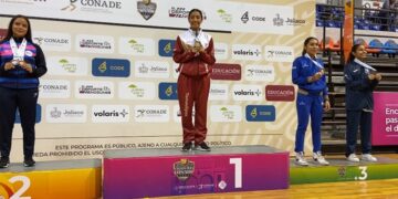 Laura Melisa, karateca de la UAT, es campeona nacional