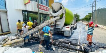 Obras de pavimentación y bacheo de calles en Victoria no se detienen