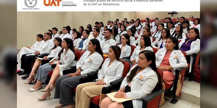 Otorgan plazas de servicio social a médicos pasantes de la UAT en Matamoros