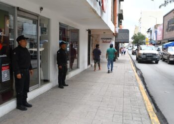 Proximidad de la Guardia Estatal en bancos y zonas peatonales preserva seguridad en vacaciones